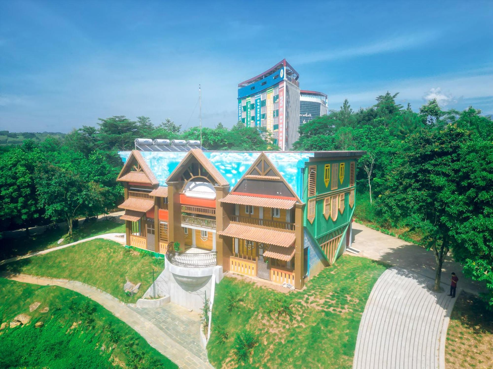 Отель Meddom Park Cao Phong Экстерьер фото